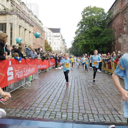 13.09.2026 - Kiel Lauf Yannick Fuchs http://msf.ph/oto/10281590 13.09.2026 08:55:21 Ziel 114, 589, 1106, 1109, 1297, 1489, 2023, 2026, 2272, 2932, 3218, 3356, 3693, 4359, 4760, 4761, 4966, 5225, 5860, 6206, 6268, 7072, 7222, 7907, 8027, 8546, 9216, 10222, 10604, 10716, 11400, 11469, 12219, 471, 495, 561, 744, 820, 889, 1450, 1768, 2699, 2770, 2773, 3219, 3863, 4069, 4227, 4348, 4828, 5212, 5454, 6206, 6570, 6607, 7917, 9163, 10279, 10447, 10817, 10822, 11071, 11133, 11235, 11330, 11464, 11470, 11573, 11780, 12349, 12654, 329, 1952, 2453, 561, 820 meine-sportfotos.de