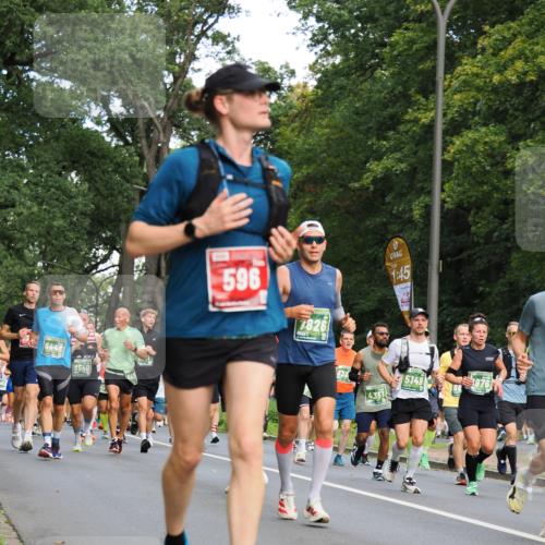 13.09.2026 - 21. swb-Marathon Bremen TobiasT http://msf.ph/oto/10281607 13.09.2026 11:56:11 Laufen 8540, 596, 7826, 1, 45, 4351, 5149 meine-sportfotos.de