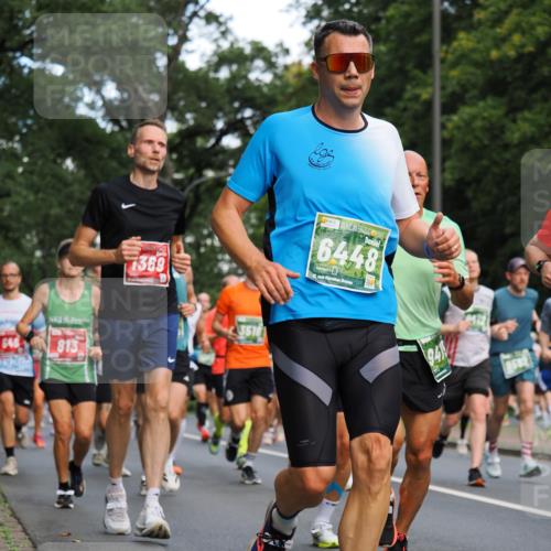 13.09.2026 - 21. swb-Marathon Bremen TobiasT http://msf.ph/oto/10281621 13.09.2026 11:56:15 Laufen 646, 813, 1369, 3516, 6448, 21, 26, 941 meine-sportfotos.de