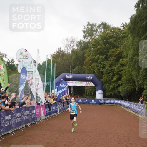13.09.2026 - Airport Race Dennis Weichert http://msf.ph/oto/10281649 13.09.2026 10:18:07 Ziel  meine-sportfotos.de