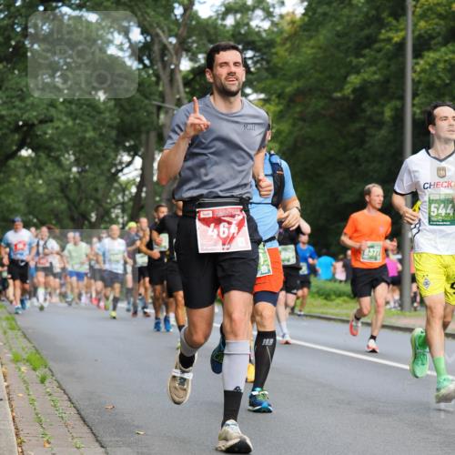 13.09.2026 - 21. swb-Marathon Bremen TobiasT http://msf.ph/oto/10281666 13.09.2026 11:56:29 Laufen 464, 544 meine-sportfotos.de
