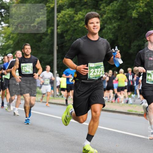 13.09.2026 - 21. swb-Marathon Bremen TobiasT http://msf.ph/oto/10281673 13.09.2026 11:56:33 Laufen 3760, 2322, 48 meine-sportfotos.de