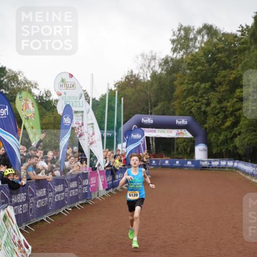 13.09.2026 - Airport Race Dennis Weichert http://msf.ph/oto/10281686 13.09.2026 10:18:08 Ziel  meine-sportfotos.de