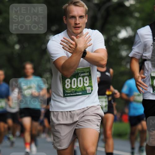13.09.2026 - 21. swb-Marathon Bremen TobiasT http://msf.ph/oto/10281731 13.09.2026 11:56:54 Laufen 8009, 21, 26 meine-sportfotos.de