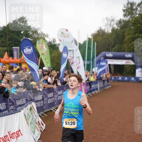 13.09.2026 - Airport Race Dennis Weichert http://msf.ph/oto/10281769 13.09.2026 10:18:10 Ziel  meine-sportfotos.de
