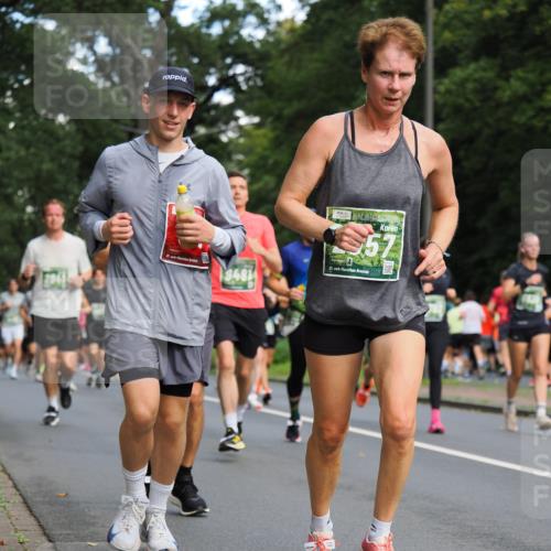 13.09.2026 - 21. swb-Marathon Bremen TobiasT http://msf.ph/oto/10281794 13.09.2026 11:57:13 Laufen 2041, 21, 3481, 57, 21, 26 meine-sportfotos.de