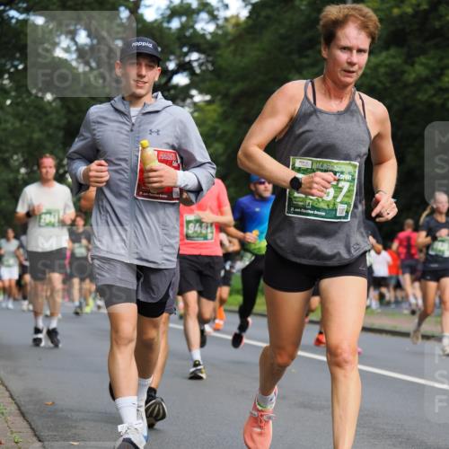 13.09.2026 - 21. swb-Marathon Bremen TobiasT http://msf.ph/oto/10281799 13.09.2026 11:57:13 Laufen 2041, 21, 21, 26 meine-sportfotos.de