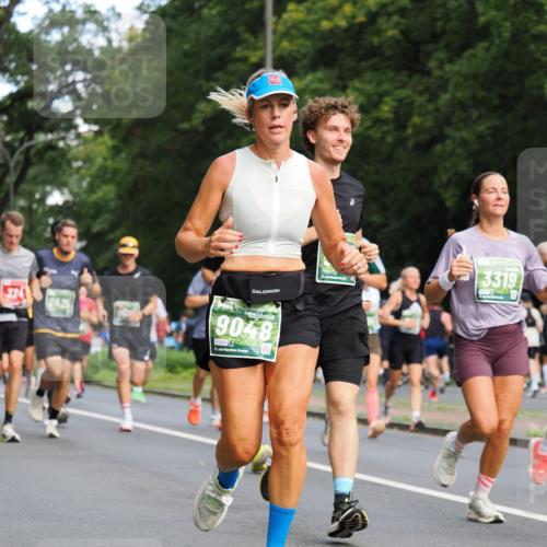 13.09.2026 - 21. swb-Marathon Bremen TobiasT http://msf.ph/oto/10281808 13.09.2026 11:57:20 Laufen 324, 3319, 9048, 5093, 21 meine-sportfotos.de