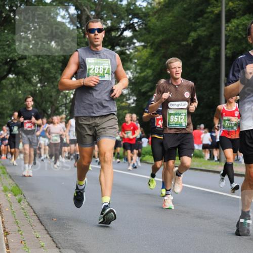 13.09.2026 - 21. swb-Marathon Bremen TobiasT http://msf.ph/oto/10281910 13.09.2026 11:57:57 Laufen 2667, 9512, 7110 meine-sportfotos.de