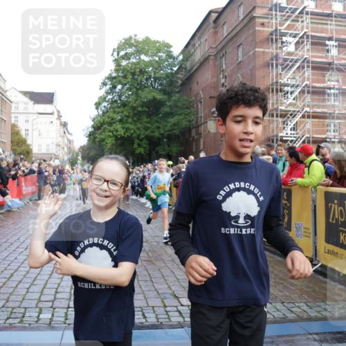 13.09.2026 - Kiel Lauf Yannick Fuchs http://msf.ph/oto/10282007 13.09.2026 08:55:56 Ziel 547, 645, 1160, 1249, 1310, 2711, 3253, 3358, 3409, 4545, 4682, 4755, 5289, 5297, 5547, 5781, 5876, 6290, 7816, 8619, 8960, 9792, 9930, 9935, 10188, 10934, 11376, 12557, 277, 329, 589, 1106, 1150, 1160, 1310, 1712, 1952, 2023, 2026, 2272, 2344, 2453, 2642, 2932, 2998, 3253, 4122, 4359, 4760, 4761, 4966, 5932, 6268, 7207, 7601, 7748, 7852, 7907, 7929, 8027, 9033, 9302, 9344, 10227, 10271, 10818, 11439, 11469, 11657, 12219, 12712, 74, 76, 669, 114 meine-sportfotos.de
