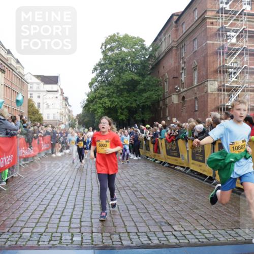 13.09.2026 - Kiel Lauf Yannick Fuchs http://msf.ph/oto/10282016 13.09.2026 08:55:57 Ziel 234, 547, 645, 1249, 1581, 2711, 3358, 3409, 3454, 4545, 4682, 4755, 5259, 5289, 5297, 5547, 5781, 5876, 6290, 7816, 8527, 8619, 8960, 9792, 9930, 9935, 10188, 10934, 11376, 12557, 277, 329, 589, 1106, 1150, 1160, 1310, 1712, 1952, 2023, 2026, 2272, 2344, 2453, 2642, 2932, 2998, 3253, 4122, 4359, 4545, 4682, 4760, 4761, 4966, 5932, 6268, 6290, 7207, 7601, 7748, 7852, 7907, 7929, 8027, 9033, 9302, 9344, 10227, 10271, 10818, 11439, 11469, 11657, 12219, 12712, 74, 76, 669, 114 meine-sportfotos.de