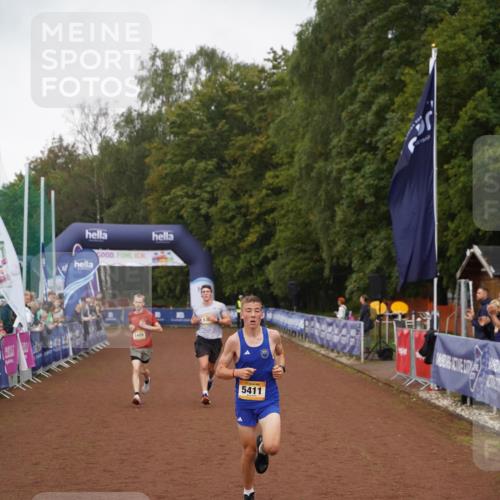 13.09.2026 - Airport Race Dennis Weichert http://msf.ph/oto/10282018 13.09.2026 10:18:43 Ziel 5409, 5411 meine-sportfotos.de