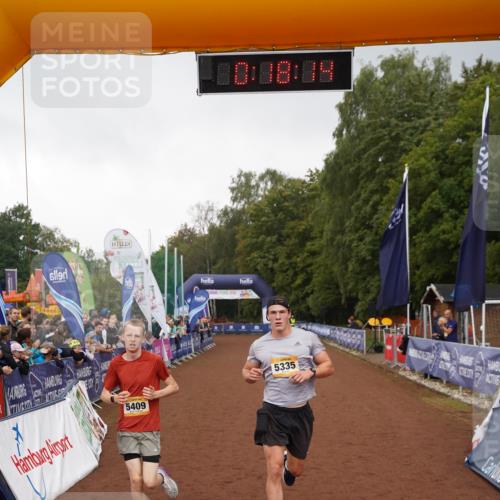 13.09.2026 - Airport Race Dennis Weichert http://msf.ph/oto/10282119 13.09.2026 10:18:47 Ziel 5409, 5411 meine-sportfotos.de