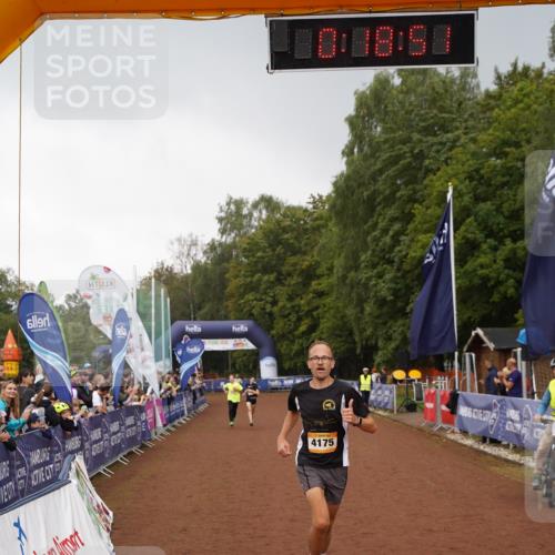 13.09.2026 - Airport Race Dennis Weichert http://msf.ph/oto/10282174 13.09.2026 10:19:25 Ziel 4175, 5120, 5205, 5451 meine-sportfotos.de