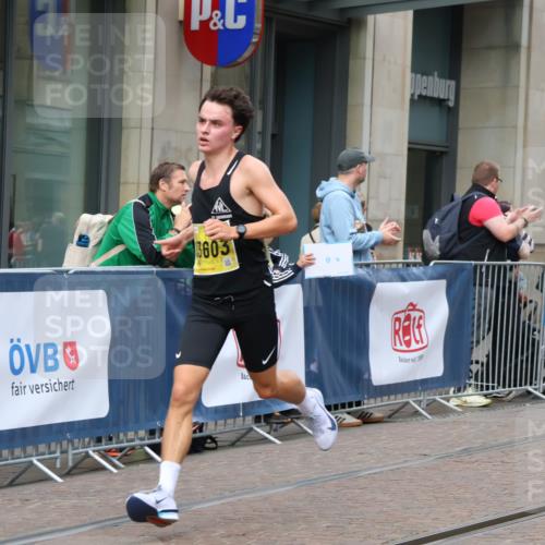 13.09.2026 - 21. swb-Marathon Bremen Strokosch-Dieckow http://msf.ph/oto/10282359 13.09.2026 10:30:35 Ziel 13537, 13554, 13572, 13630, 12458, 13522, 13569, 13576, 13603 meine-sportfotos.de