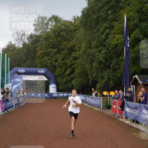 13.09.2026 - Airport Race Dennis Weichert http://msf.ph/oto/10282414 13.09.2026 10:20:43 Ziel 4119 meine-sportfotos.de
