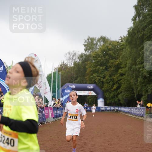 13.09.2026 - Airport Race Dennis Weichert http://msf.ph/oto/10282573 13.09.2026 10:21:01 Ziel 4113, 5240 meine-sportfotos.de