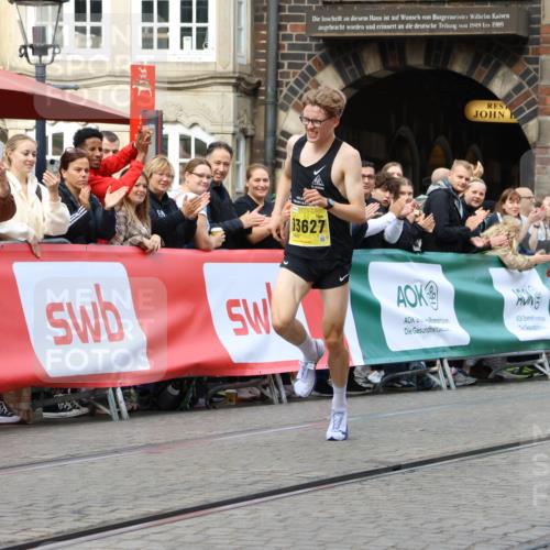 13.09.2026 - 21. swb-Marathon Bremen Strokosch-Dieckow http://msf.ph/oto/10282683 13.09.2026 10:27:16 Ziel 13502, 13627 meine-sportfotos.de