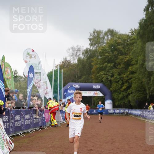 13.09.2026 - Airport Race Dennis Weichert http://msf.ph/oto/10282695 13.09.2026 10:21:09 Ziel 4068 meine-sportfotos.de