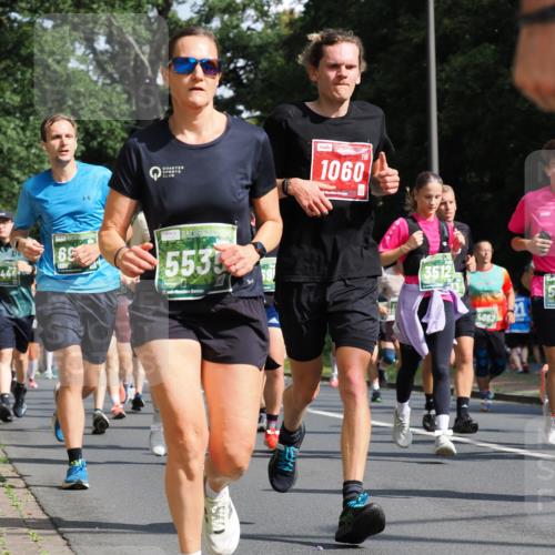 13.09.2026 - 21. swb-Marathon Bremen TobiasT http://msf.ph/oto/10282720 13.09.2026 12:02:42 Laufen 69, 5535, 2, 1060, 26, 3512, 4062 meine-sportfotos.de