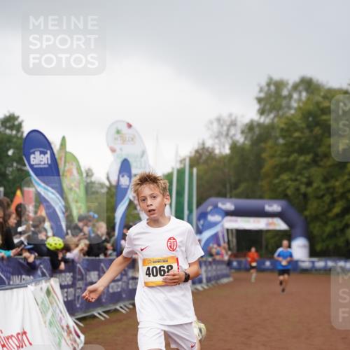 13.09.2026 - Airport Race Dennis Weichert http://msf.ph/oto/10282731 13.09.2026 10:21:11 Ziel 4068, 4188 meine-sportfotos.de