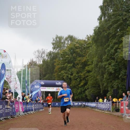 13.09.2026 - Airport Race Dennis Weichert http://msf.ph/oto/10282757 13.09.2026 10:21:15 Ziel 655, 4068, 4188 meine-sportfotos.de