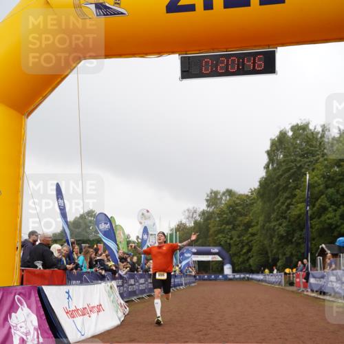 13.09.2026 - Airport Race Dennis Weichert http://msf.ph/oto/10282843 13.09.2026 10:21:20 Ziel 655, 4188 meine-sportfotos.de