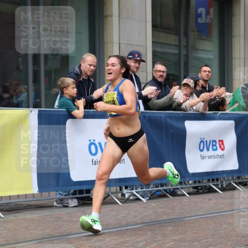 13.09.2026 - 21. swb-Marathon Bremen Strokosch-Dieckow http://msf.ph/oto/10282879 13.09.2026 10:31:56 Ziel 13543, 13564, 13582, 13632, 13638, 13639, 12457, 13533, 13536, 13573, 13618, 13643 meine-sportfotos.de