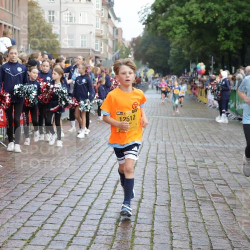 13.09.2026 - Kiel Lauf Yannick Fuchs http://msf.ph/oto/10282890 13.09.2026 08:56:54 Ziel 81, 482, 653, 1222, 2479, 2543, 3034, 3161, 3303, 3305, 3740, 4136, 4558, 4680, 4901, 4925, 5223, 5333, 6361, 6807, 6903, 7559, 7927, 8094, 8270, 8424, 9156, 9292, 9307, 9564, 9826, 9940, 10042, 10213, 10603, 11423, 11627, 11978, 11986, 12062, 12154, 12333, 12350, 12522, 12700, 26, 139, 407, 470, 582, 758, 759, 899, 1009, 1137, 1285, 1340, 1544, 1950, 2173, 2478, 2719, 3078, 3303, 3520, 3740, 3750, 3930, 4023, 4127, 4128, 4136, 4188, 4228, 5597, 8270, 9562, 10213, 11627 meine-sportfotos.de