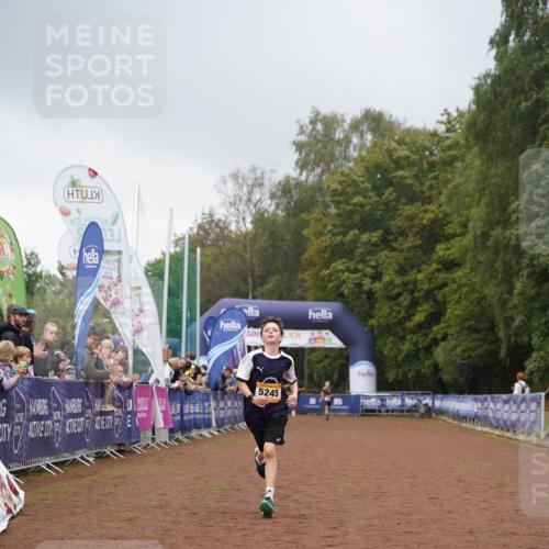 13.09.2026 - Airport Race Dennis Weichert http://msf.ph/oto/10283028 13.09.2026 10:21:47 Ziel 5245, 5300 meine-sportfotos.de