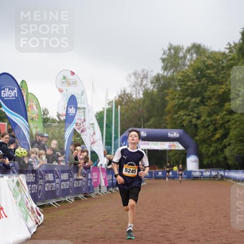 13.09.2026 - Airport Race Dennis Weichert http://msf.ph/oto/10283037 13.09.2026 10:21:48 Ziel 5245, 5300 meine-sportfotos.de