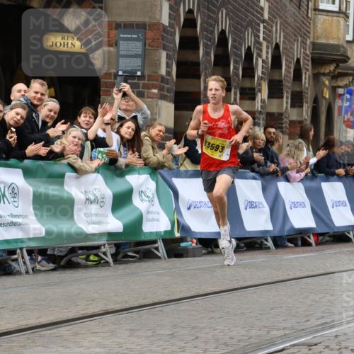 13.09.2026 - 21. swb-Marathon Bremen Strokosch-Dieckow http://msf.ph/oto/10283042 13.09.2026 10:28:52 Ziel 13515, 13547, 13567, 13635, 13604, 13614 meine-sportfotos.de