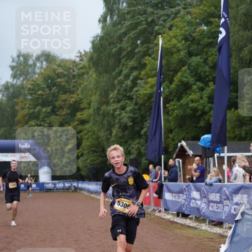 13.09.2026 - Airport Race Dennis Weichert http://msf.ph/oto/10283089 13.09.2026 10:22:00 Ziel 5309, 5388 meine-sportfotos.de