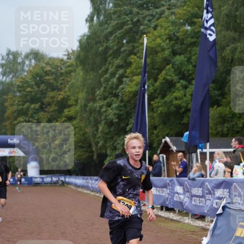 13.09.2026 - Airport Race Dennis Weichert http://msf.ph/oto/10283104 13.09.2026 10:22:01 Ziel 5309, 5388 meine-sportfotos.de