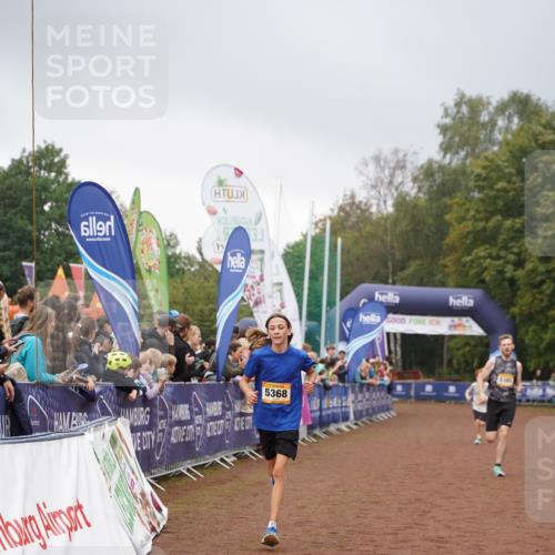13.09.2026 - Airport Race Dennis Weichert http://msf.ph/oto/10283153 13.09.2026 10:22:09 Ziel 5144, 5368, 5380, 5388 meine-sportfotos.de