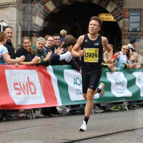 13.09.2026 - 21. swb-Marathon Bremen Strokosch-Dieckow http://msf.ph/oto/10283203 13.09.2026 10:28:58 Ziel 13515, 13547, 13567, 13593, 13624, 10597, 13604, 13614 meine-sportfotos.de