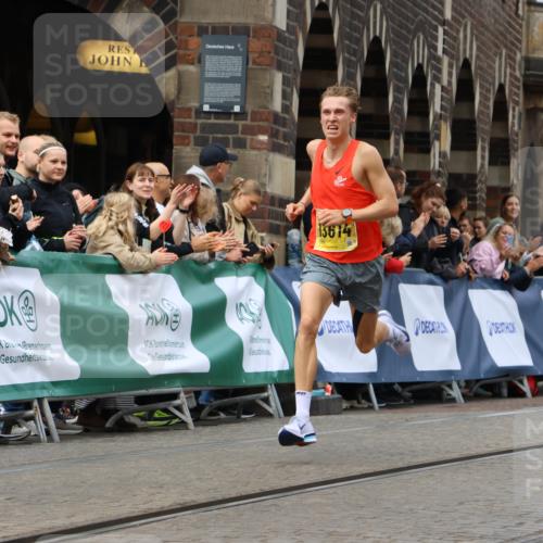 13.09.2026 - 21. swb-Marathon Bremen Strokosch-Dieckow http://msf.ph/oto/10283223 13.09.2026 10:29:13 Ziel 13593, 13614, 13624, 13517, 13542, 13557 meine-sportfotos.de