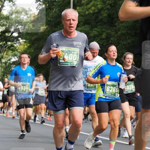 13.09.2026 - 21. swb-Marathon Bremen TobiasT http://msf.ph/oto/10283275 13.09.2026 12:04:20 Laufen 2934, 400, 5698, 21, 26, 21, 6266, 5026, 110 meine-sportfotos.de