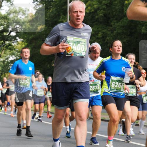 13.09.2026 - 21. swb-Marathon Bremen TobiasT http://msf.ph/oto/10283281 13.09.2026 12:04:21 Laufen 2934, 3400, 026, 2679, 6266, 21, 110, 7326 meine-sportfotos.de