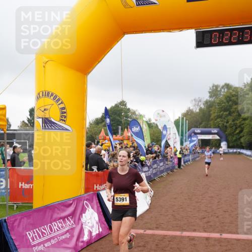13.09.2026 - Airport Race Dennis Weichert http://msf.ph/oto/10283346 13.09.2026 10:23:03 Ziel 5286, 5391 meine-sportfotos.de