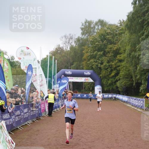 13.09.2026 - Airport Race Dennis Weichert http://msf.ph/oto/10283357 13.09.2026 10:23:05 Ziel 5282, 5286, 5391 meine-sportfotos.de