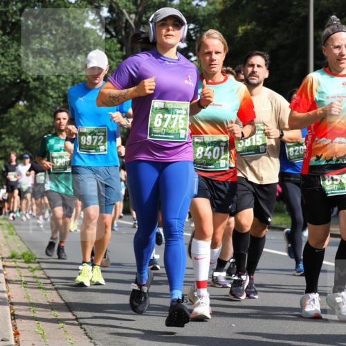 13.09.2026 - 21. swb-Marathon Bremen TobiasT http://msf.ph/oto/10283390 13.09.2026 12:04:44 Laufen 3208, 9972, 6775, 21, 245, 25, 8401, 5815, 820, 20 meine-sportfotos.de