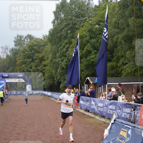 13.09.2026 - Airport Race Dennis Weichert http://msf.ph/oto/10283405 13.09.2026 10:23:11 Ziel 5128, 5282, 5286 meine-sportfotos.de