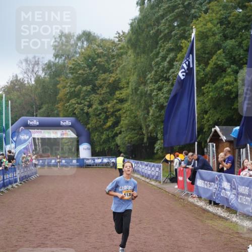 13.09.2026 - Airport Race Dennis Weichert http://msf.ph/oto/10283423 13.09.2026 10:23:16 Ziel 5128, 5282 meine-sportfotos.de