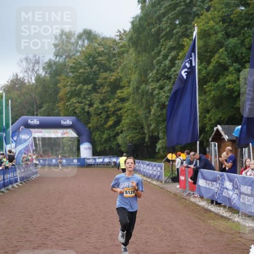 13.09.2026 - Airport Race Dennis Weichert http://msf.ph/oto/10283428 13.09.2026 10:23:16 Ziel 5128, 5282 meine-sportfotos.de