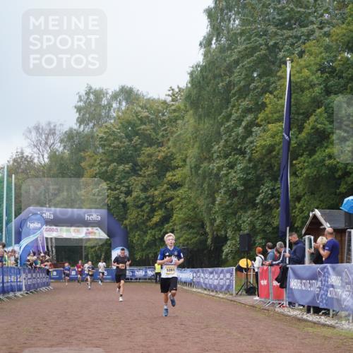 13.09.2026 - Airport Race Dennis Weichert http://msf.ph/oto/10283472 13.09.2026 10:23:40 Ziel 5203 meine-sportfotos.de