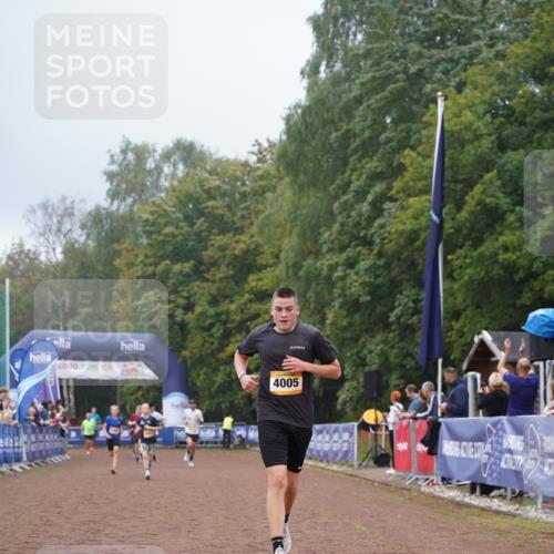 13.09.2026 - Airport Race Dennis Weichert http://msf.ph/oto/10283515 13.09.2026 10:23:47 Ziel 4005, 5203, 5466 meine-sportfotos.de