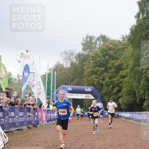13.09.2026 - Airport Race Dennis Weichert http://msf.ph/oto/10283530 13.09.2026 10:23:51 Ziel 4005, 4020, 4021, 5053, 5203, 5447, 5466 meine-sportfotos.de