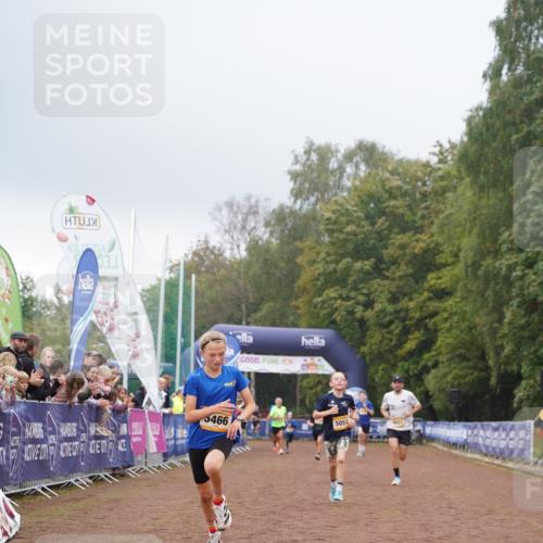 13.09.2026 - Airport Race Dennis Weichert http://msf.ph/oto/10283533 13.09.2026 10:23:51 Ziel 4005, 4020, 4021, 5053, 5203, 5447, 5466 meine-sportfotos.de