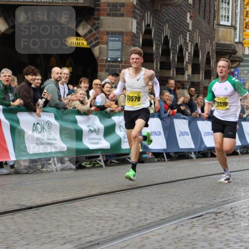 13.09.2026 - 21. swb-Marathon Bremen Strokosch-Dieckow http://msf.ph/oto/10283572 13.09.2026 10:29:52 Ziel 11234, 13510, 13517, 13542, 13557, 13579, 13623 meine-sportfotos.de
